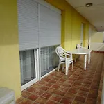 Club Onix Aparthotel 4*