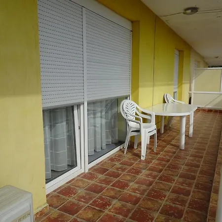 Club Onix Lägenhetshotell 3*